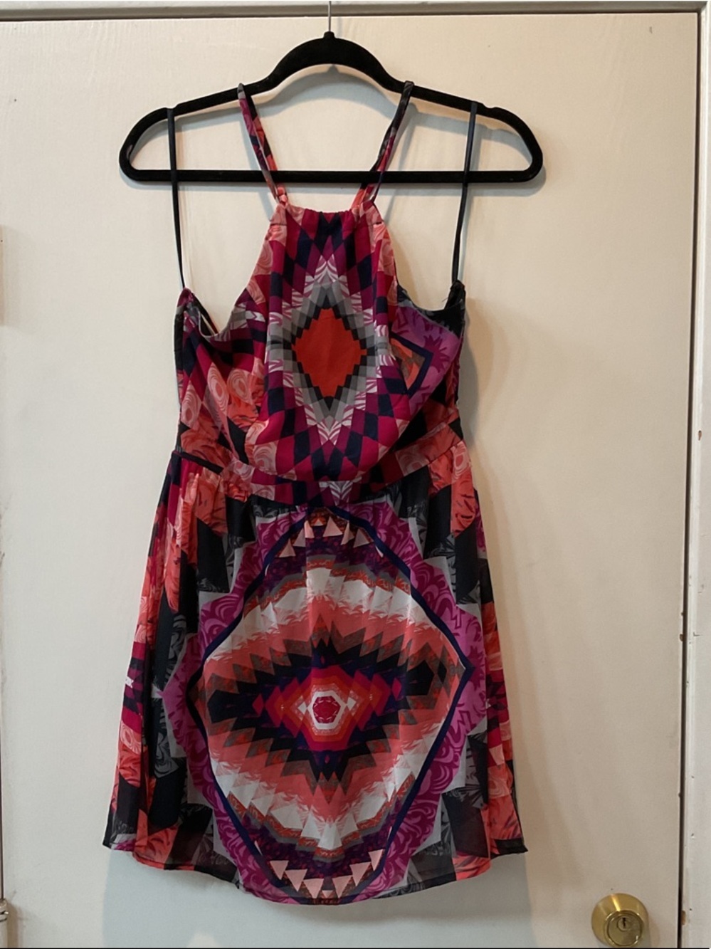 2B Bebe Pink & Red Geometric Spaghetti Strap Mini Dress